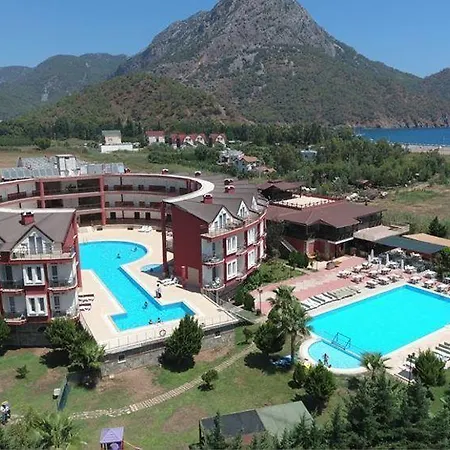 Klados Hotel 3*
