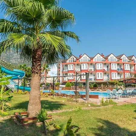Klados Hotel