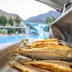 Klados Hotel 3*