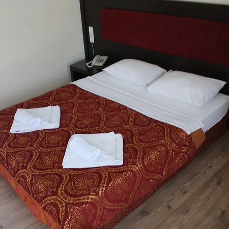Klados Hotel 3*